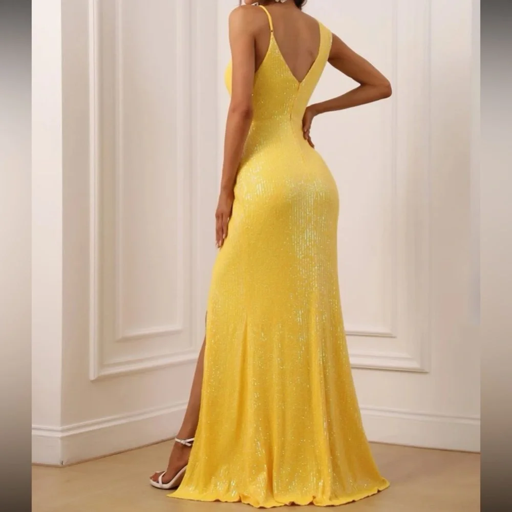 Luxe yellow slit thigh party sequins  dress - Picture 3 of 6